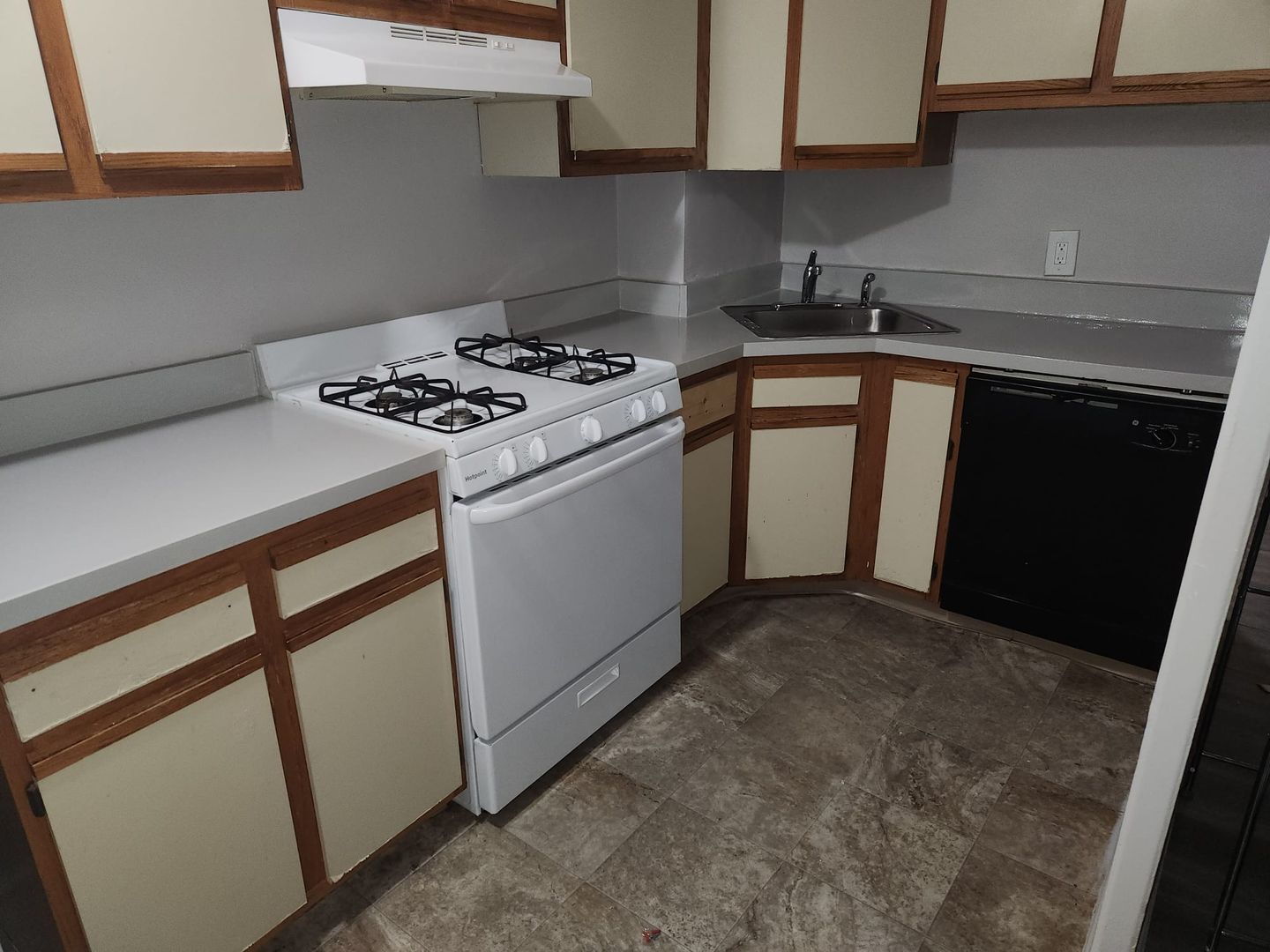 600A LLC 1 of 4