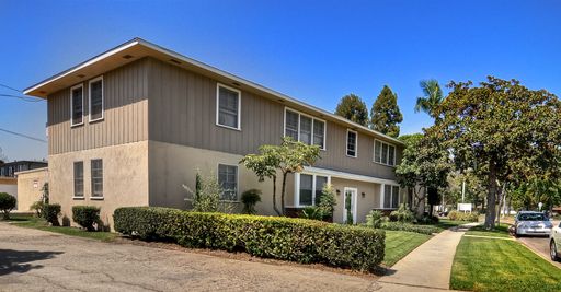 Listing photo thumbnail
