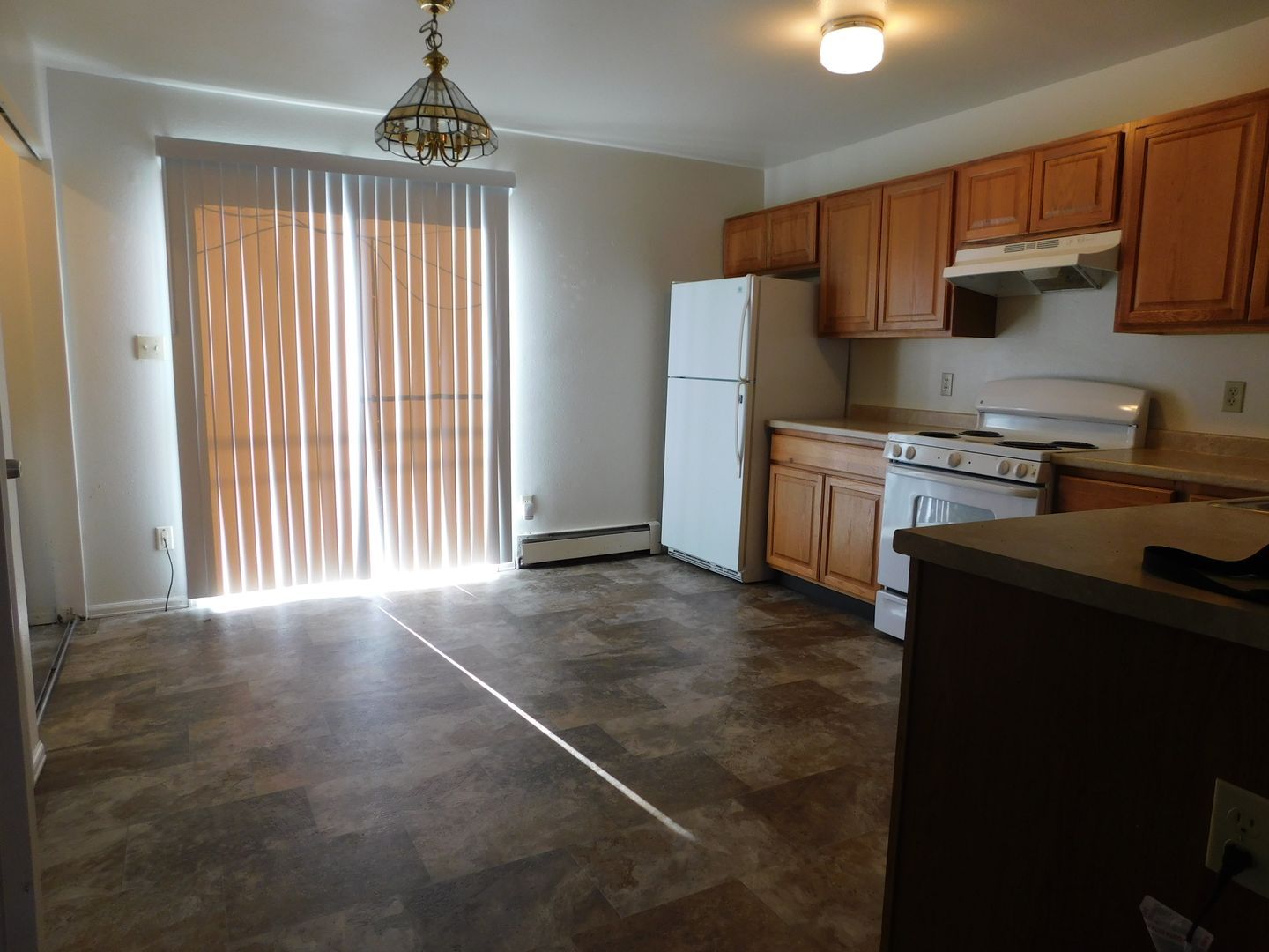 Clifton Apartment: 3245 Downey Court