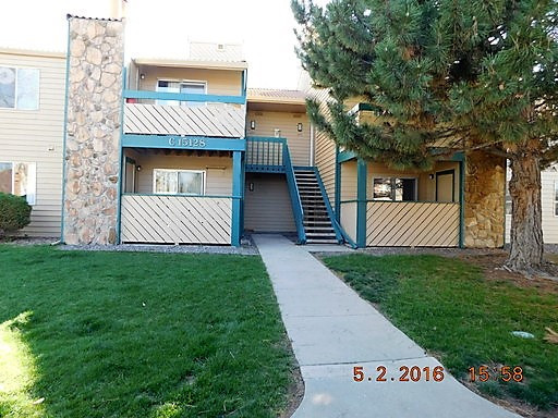 Affordable 2 Bedroom at Knollwood Condominiums Near Buckley! – photo 1