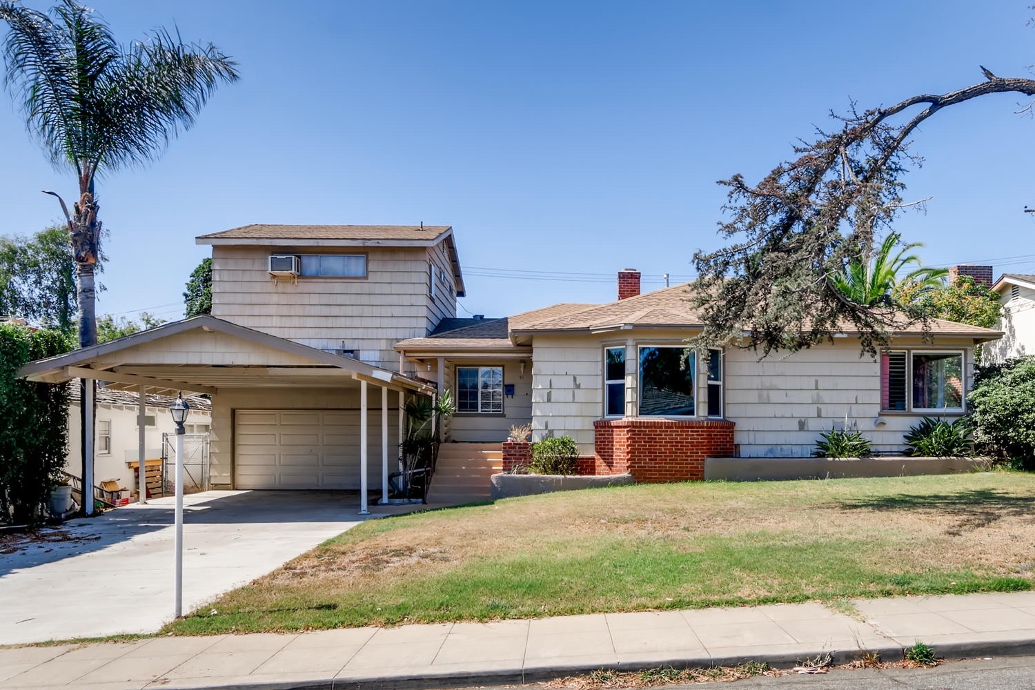 Chula Vista House: 31 Sierra Way