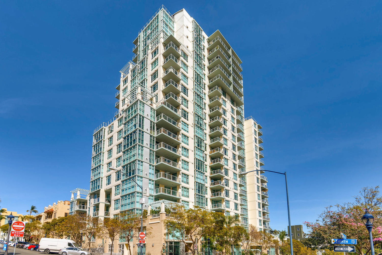 San Diego Condo: 850 Beech Street #801
