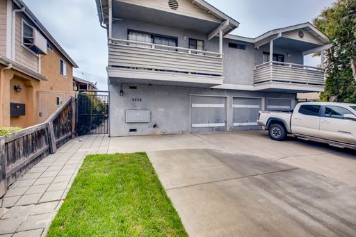 MOVE-IN SPECIAL 50% OFF 1ST MONTHS RENT - 2-Bed, 2-Bath Condo – photo 1