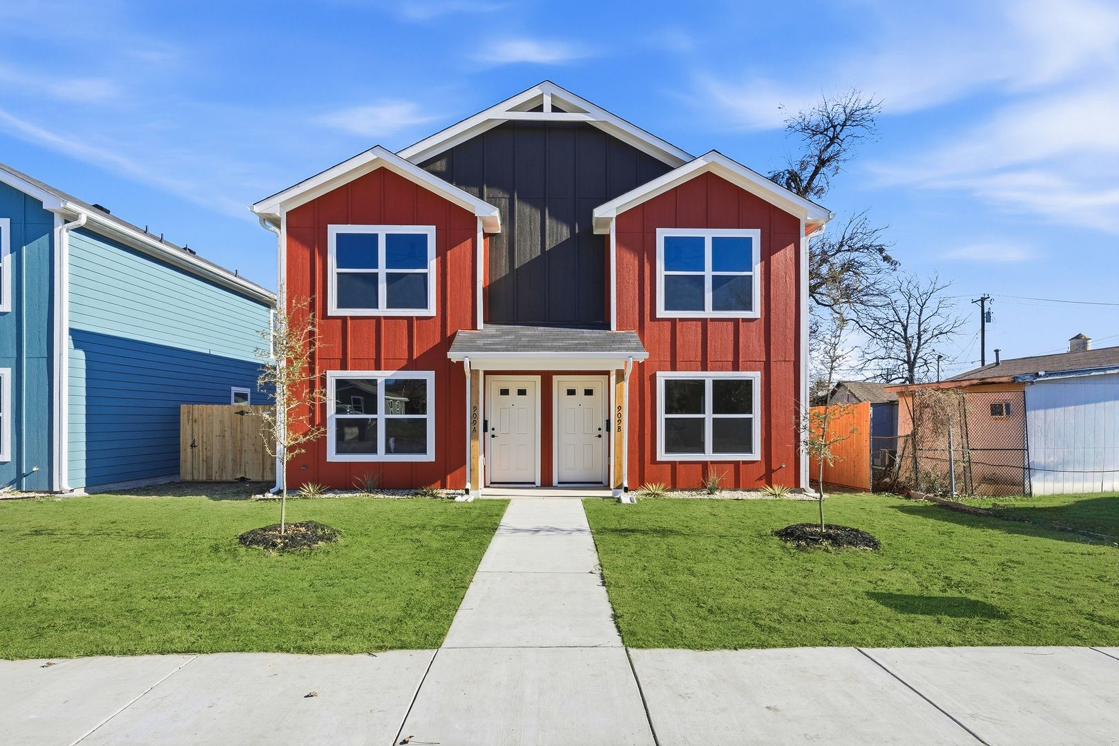 Temple Apartment: 905 S MLK Dr