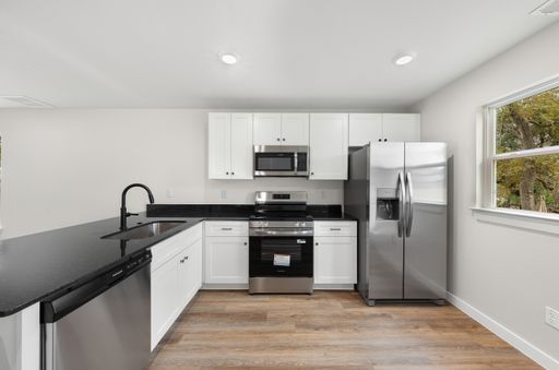 909 N 14th St Unit B, Waco, TX 76707 — photo 7