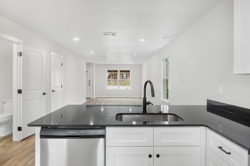 909 N 14th St Unit A, Waco, TX 76707 — photo 10