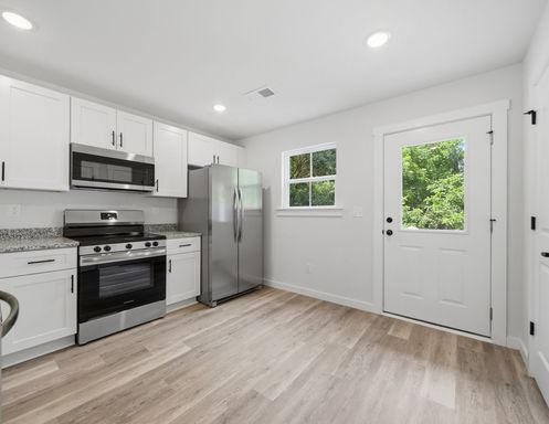 44 10th St SE A, Hickory, NC 28602 — photo 5