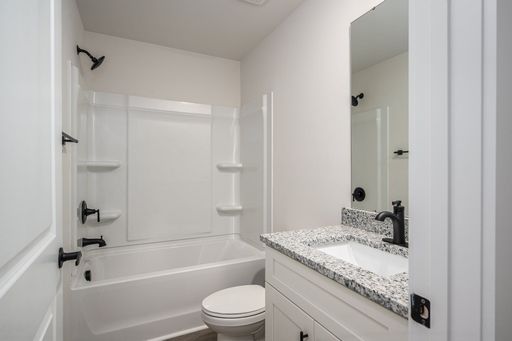 920 4th St PL SE, Hickory, NC 28602 — photo 6