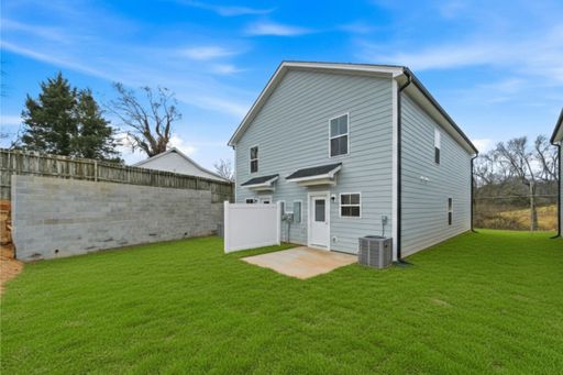 422 17th St NW, Hickory, NC 28601 — photo 20