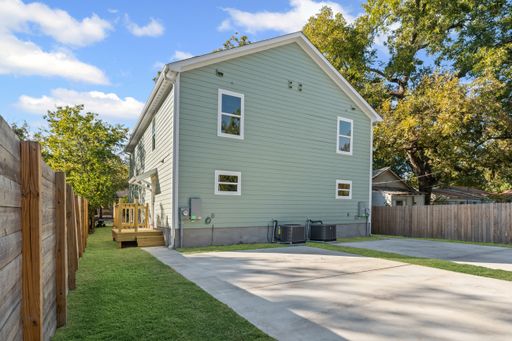 1407 S 5th ST, Temple, TX 76504 — photo 24