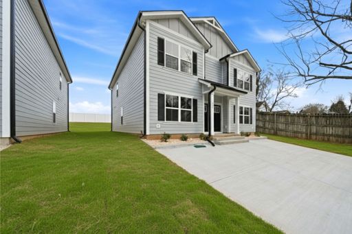 422 17th St NW, Hickory, NC 28601 — photo 1