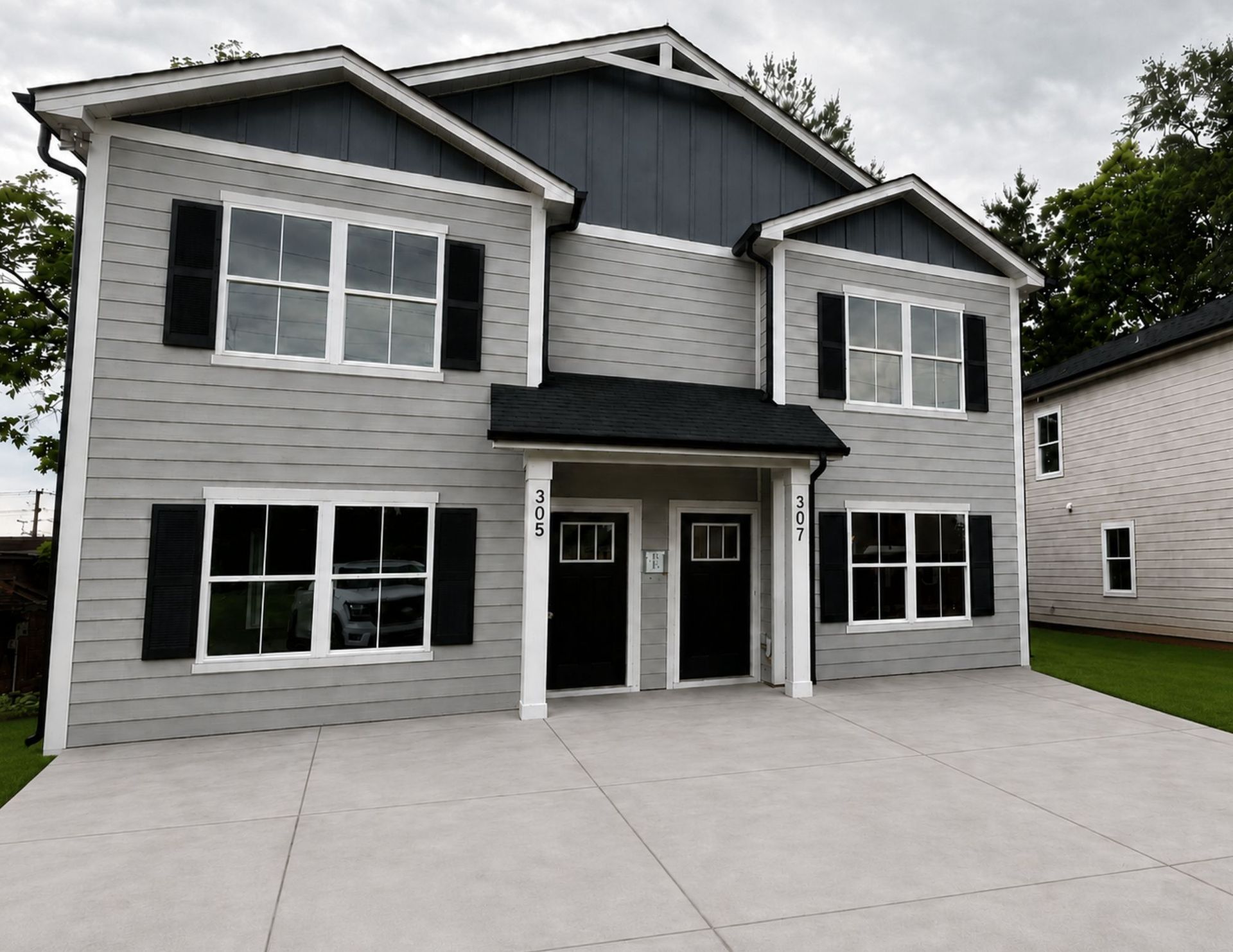 Hickory Townhome: 2ND AVE SE