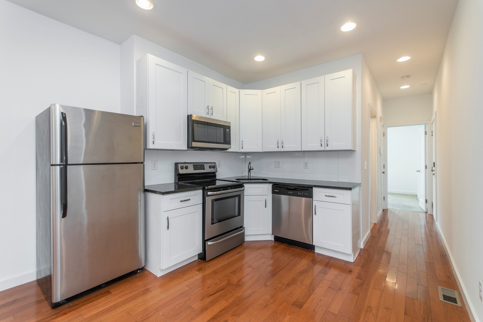Philadelphia Apartment: 1632 N. Sydenham Street