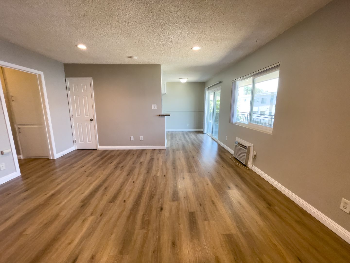 Arcadia Apartment: 514 W. Huntington Dr - Unit Q