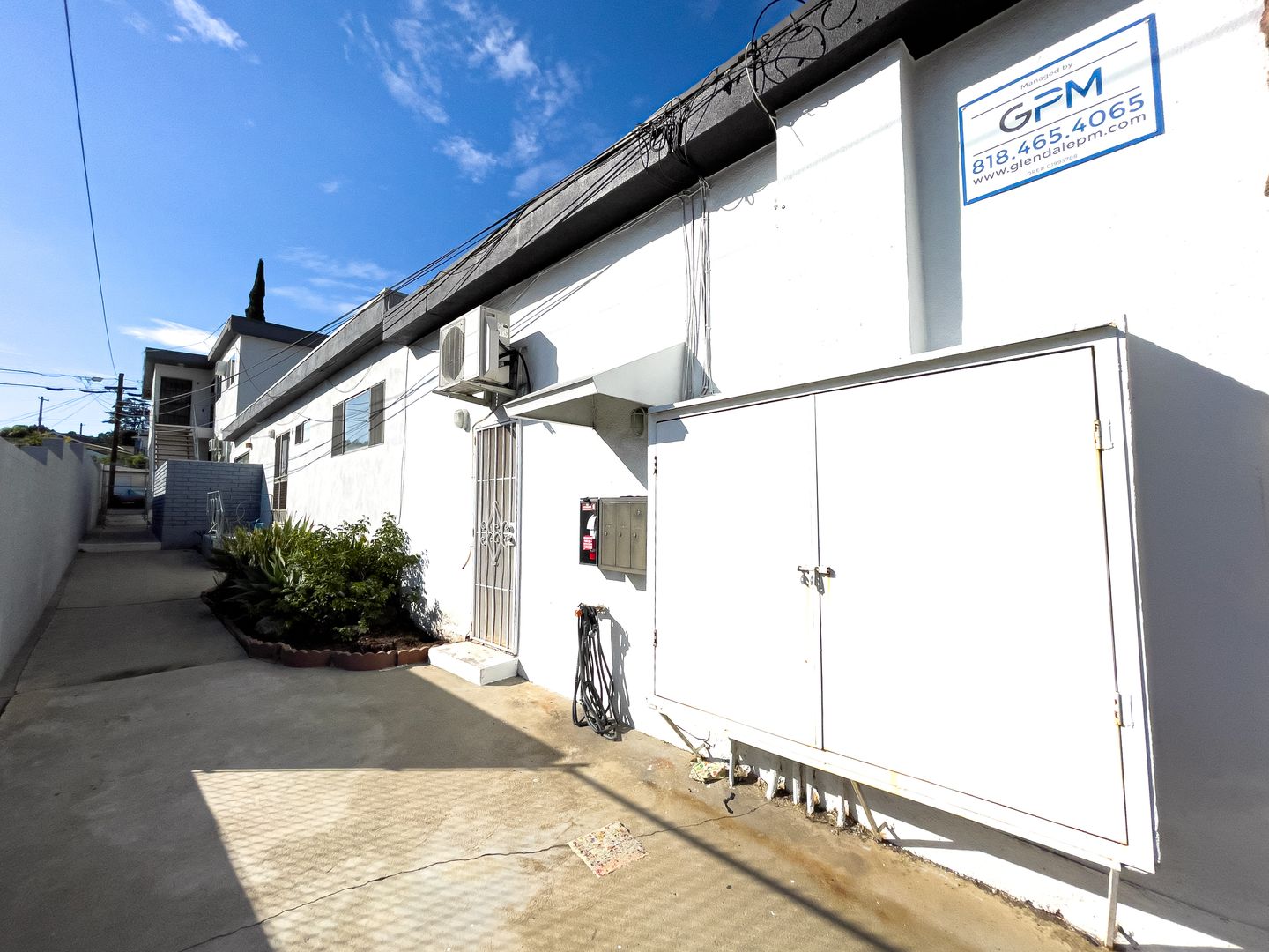 Los Angeles Apartment: 4115 Verdugo Rd