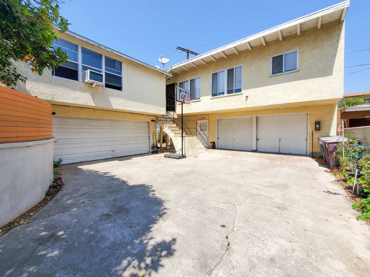 Glendale Apartment: 1517 E Maple St