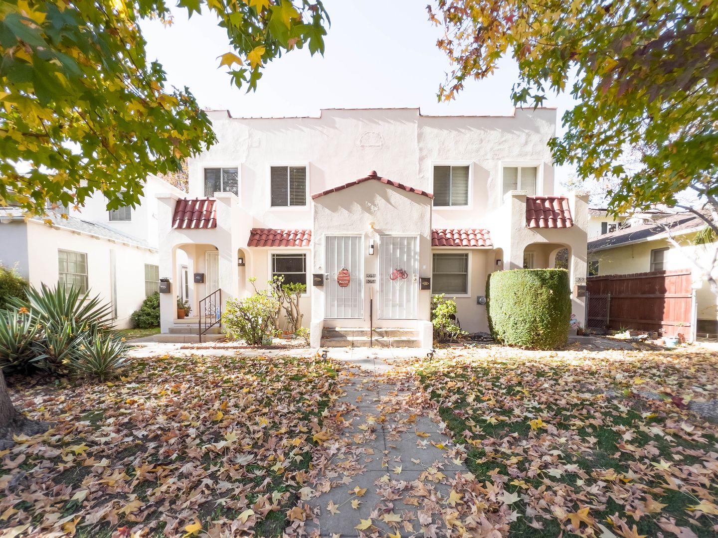 Alhambra Apartment: 803 Lindaraxa Park N