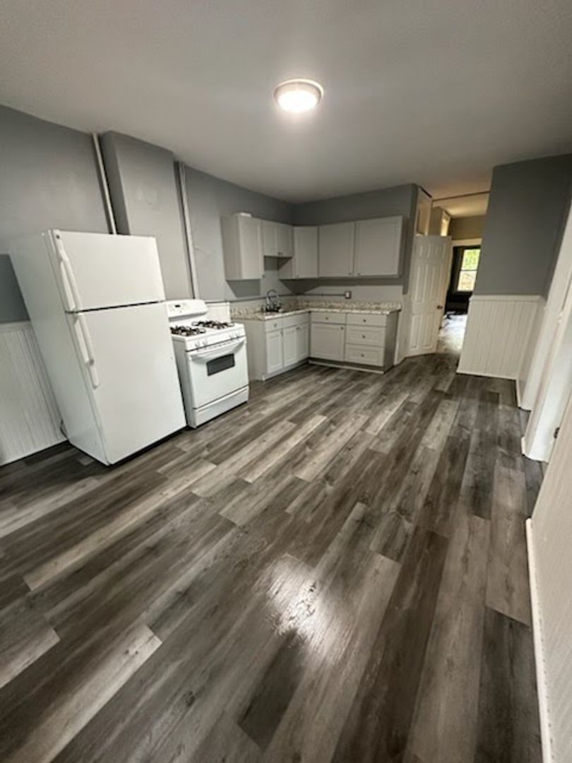 Norwich Apartment: 50-56 Hunters Ave