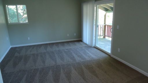 2 Bedroom/2 Bathroom-Second floor End unit MOVE-IN SPECIAL $800off – photo 1