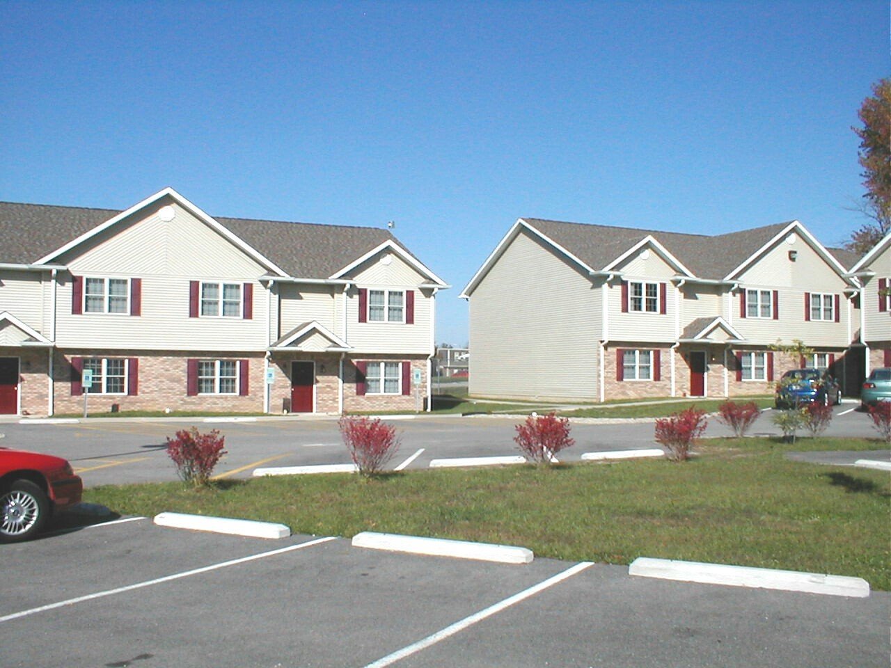 Carbondale Apartment: 704 E. Park Street