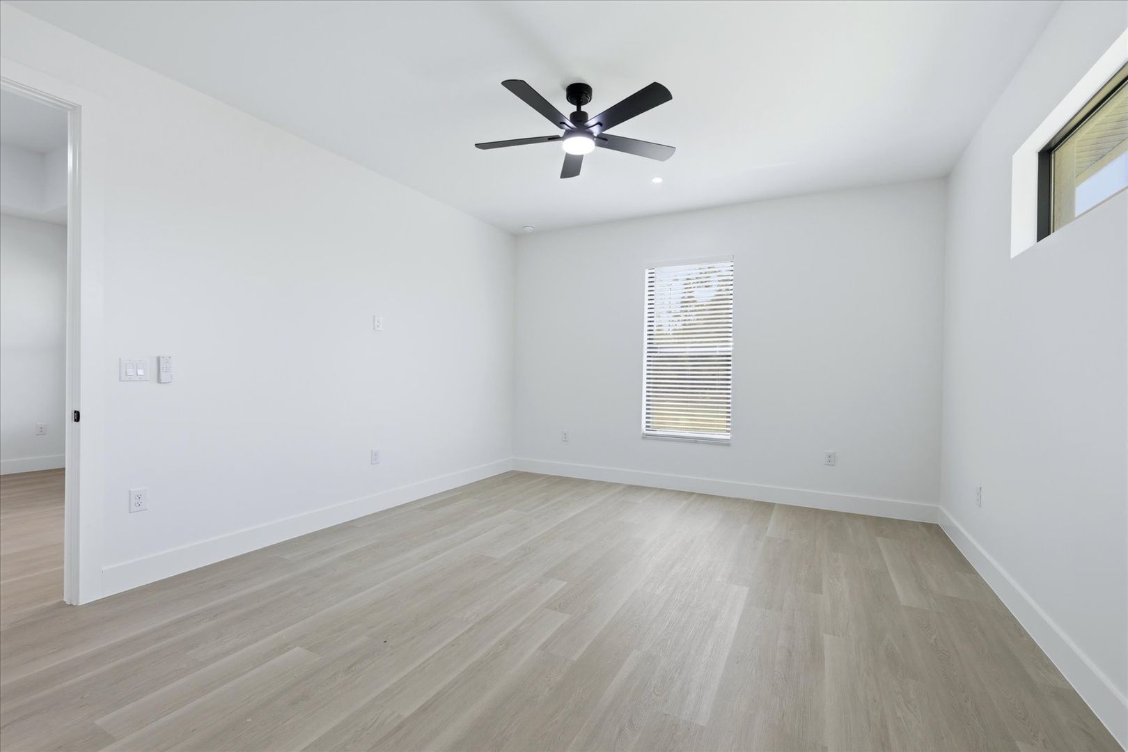 7361 Plum Tree South, Unit 112 photo 25