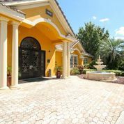 8848 Villa View Circle, Unit 307 photo 24