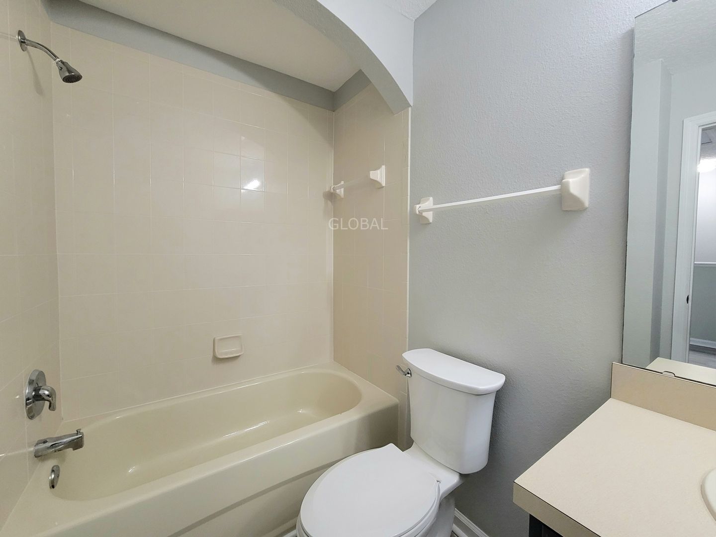 10254 Park Commons Drive photo 11