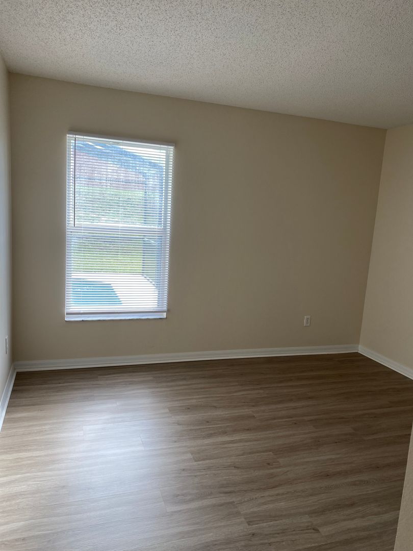 144 Birchwood Dr. photo 14