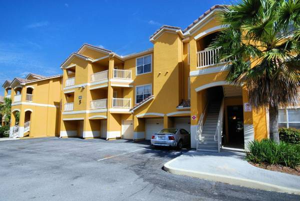 8848 Villa View Circle, Unit 307