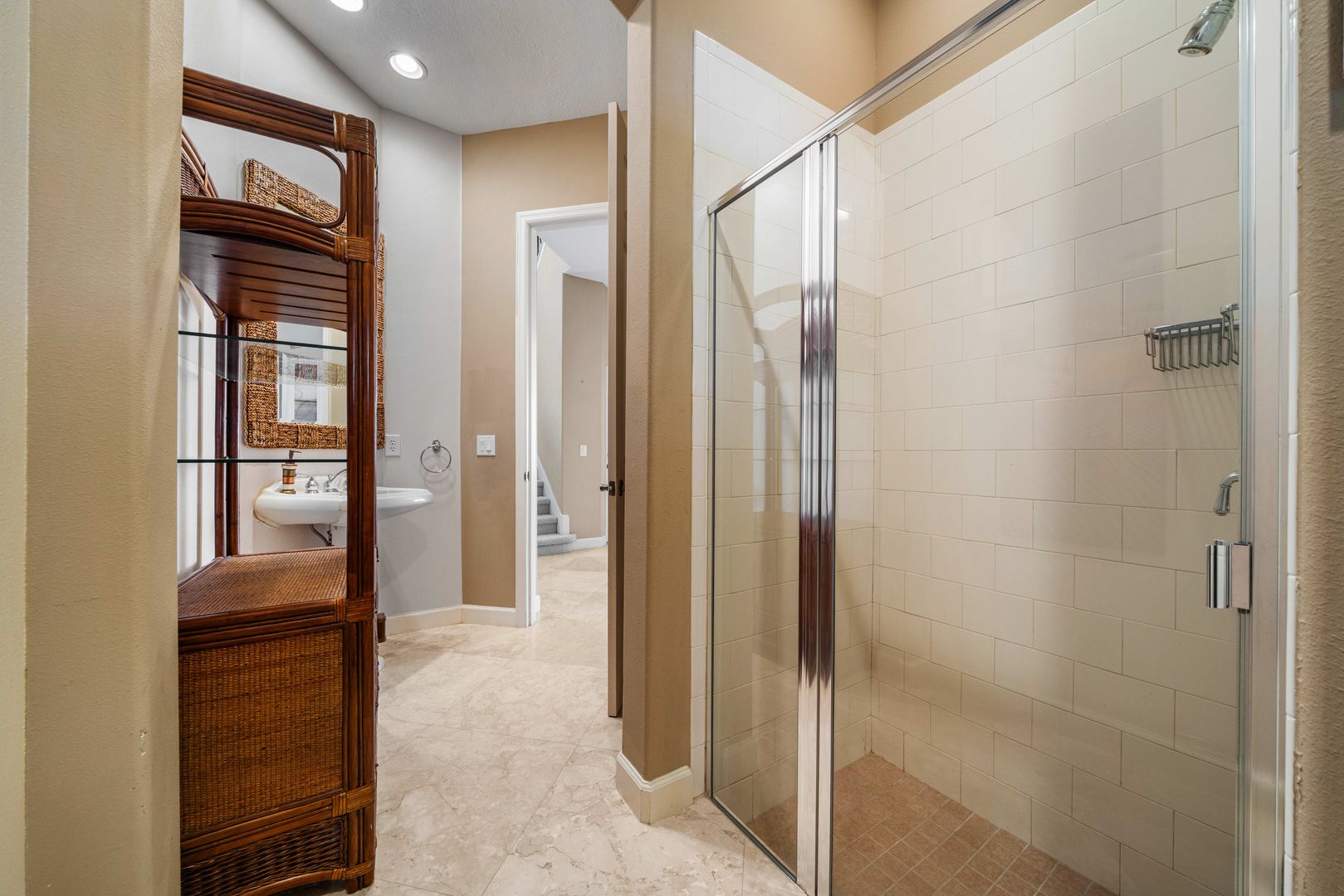 213 Chadwick Drive photo 6