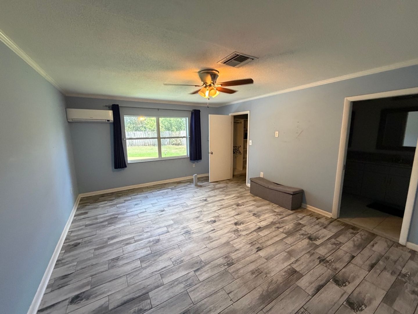 1111 Sherrington Rd photo 10