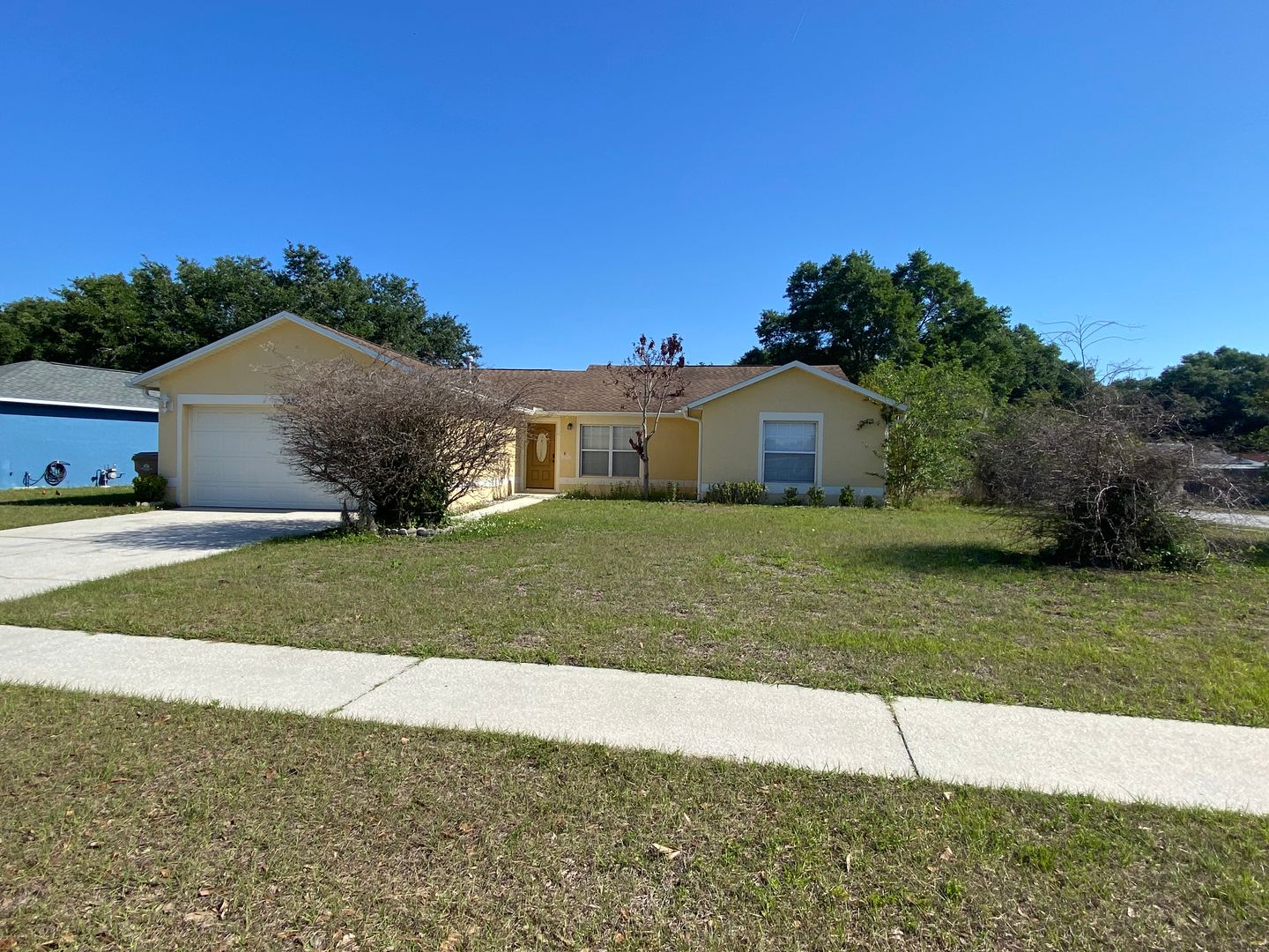 15327 Lafite Ln.