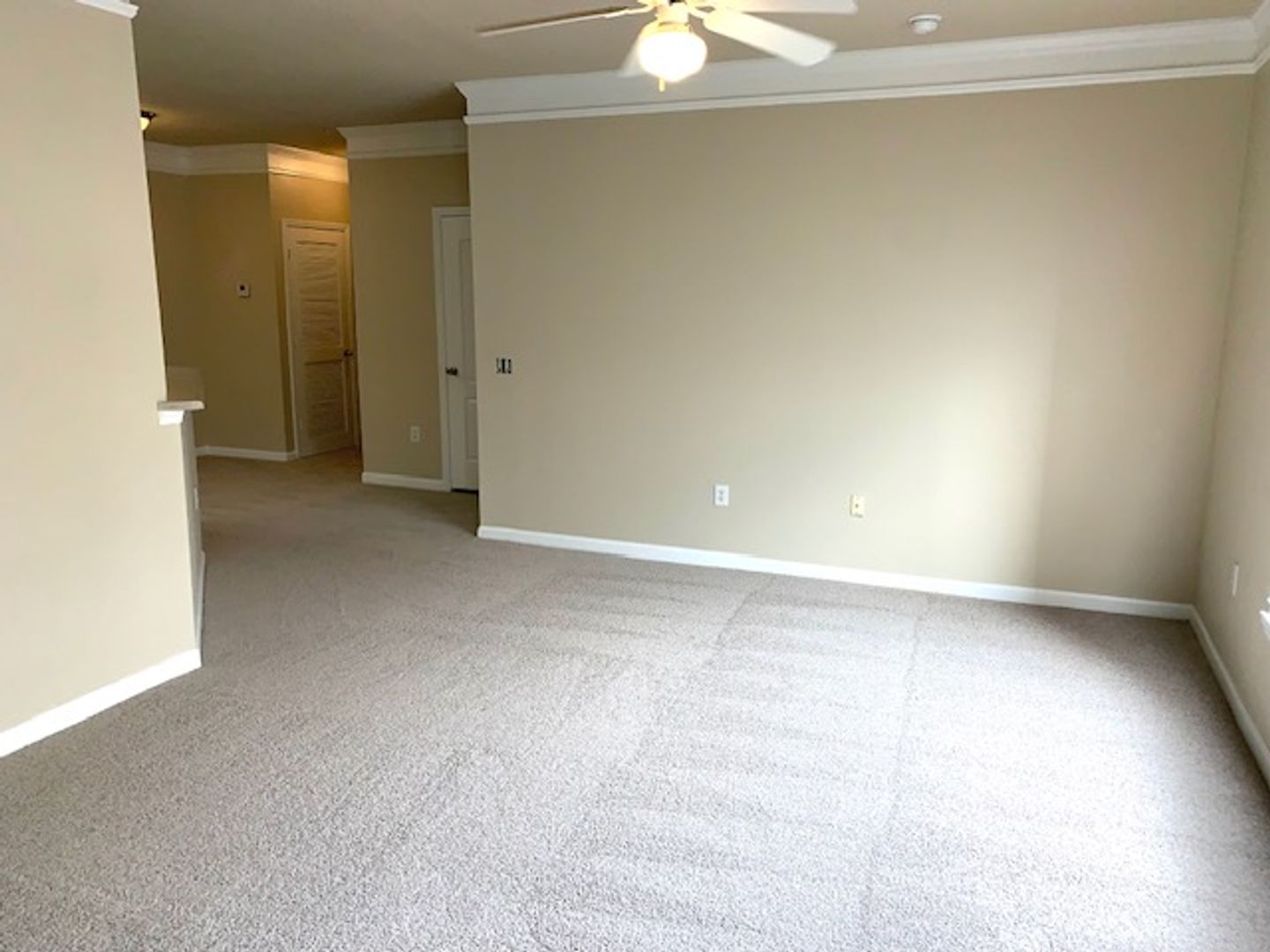 8849 Villa View Circle, Unit 205 photo 11