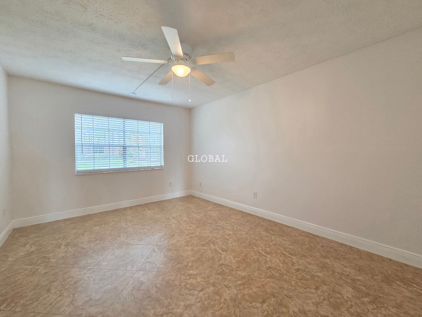 5429 Hansel Ave Unit N-13 photo 14