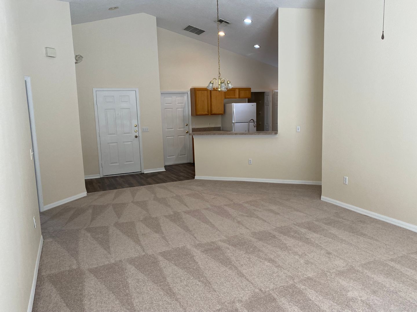 1201 Cedarwood Way photo 6