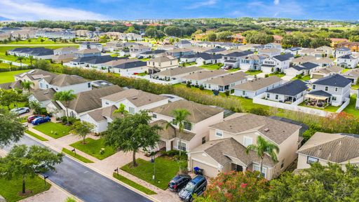 642 Highgate Park Blvd photo 2