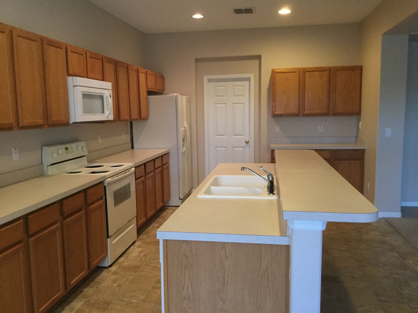 1526 Blue Horizon Drive photo 17