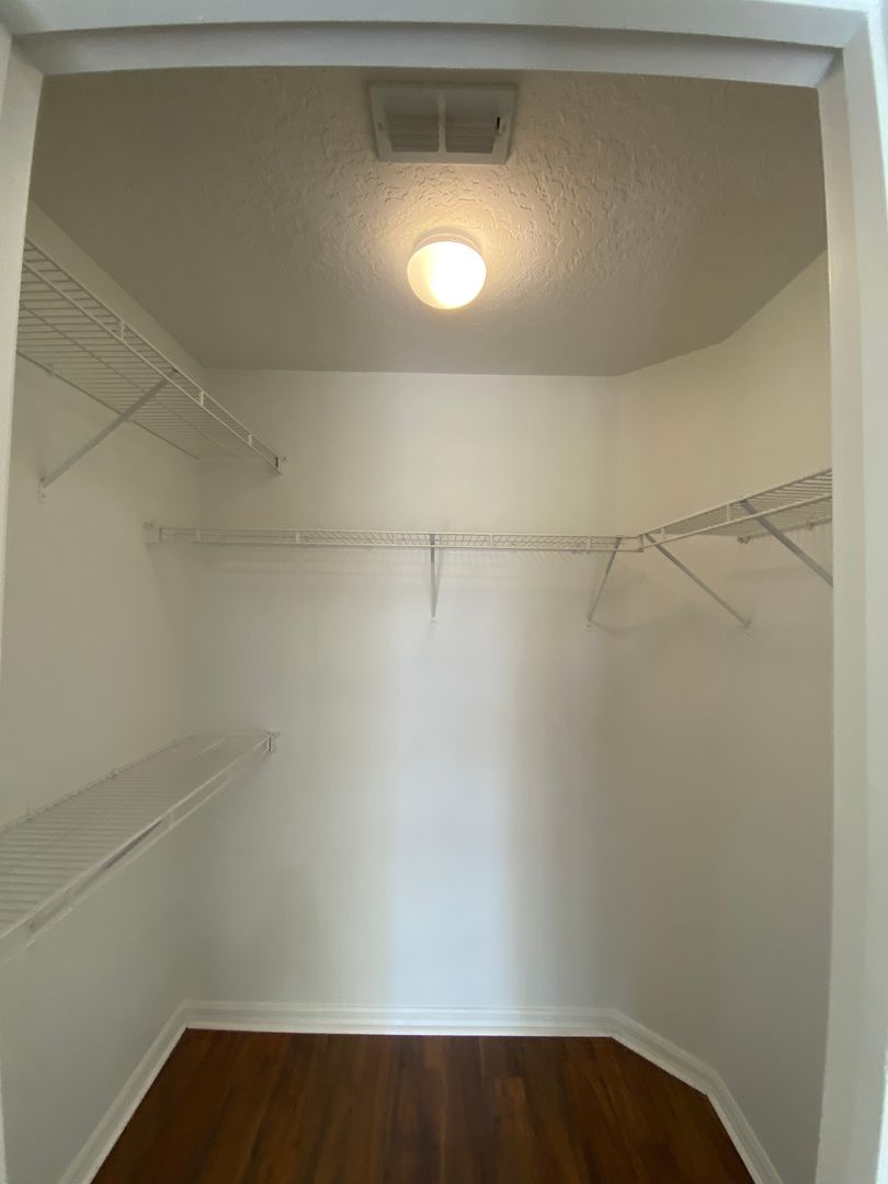 434 Cassia Dr. photo 12