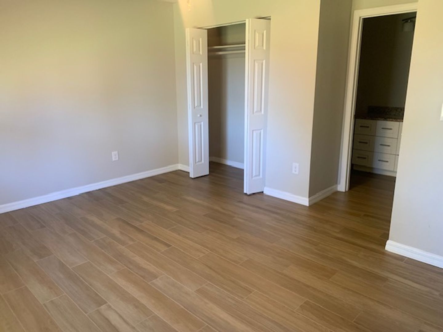 13284 Blytheville Ave. photo 15