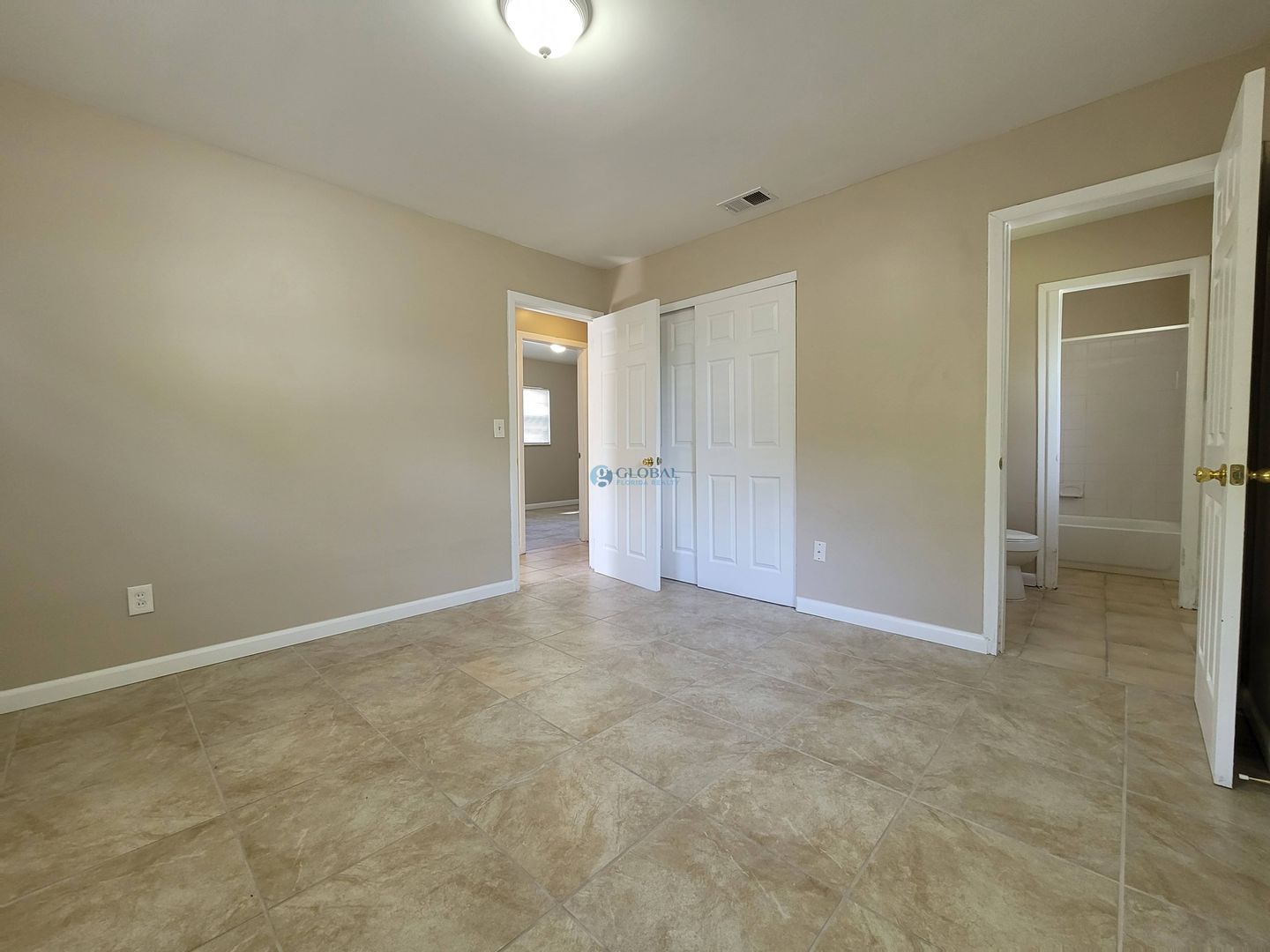 6119 Melbourne Ave photo 7