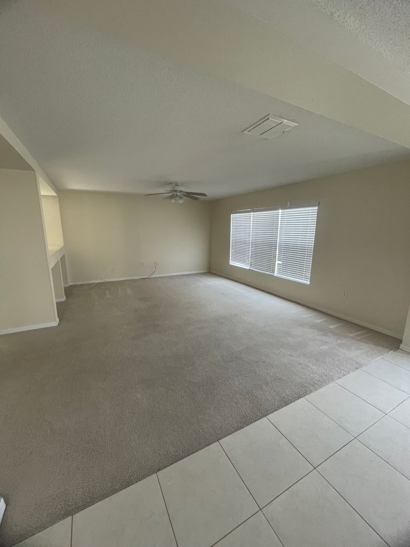 257 Canna Drive photo 4