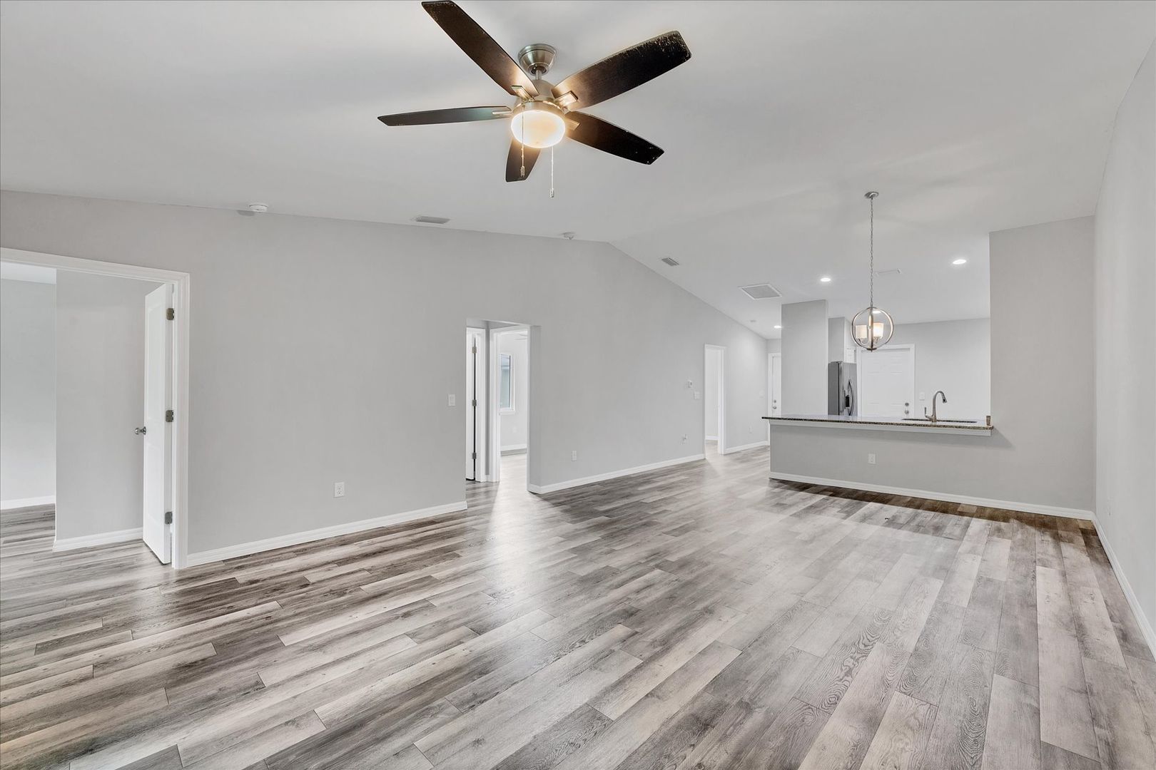 13298 Blytheville Ave. photo 11