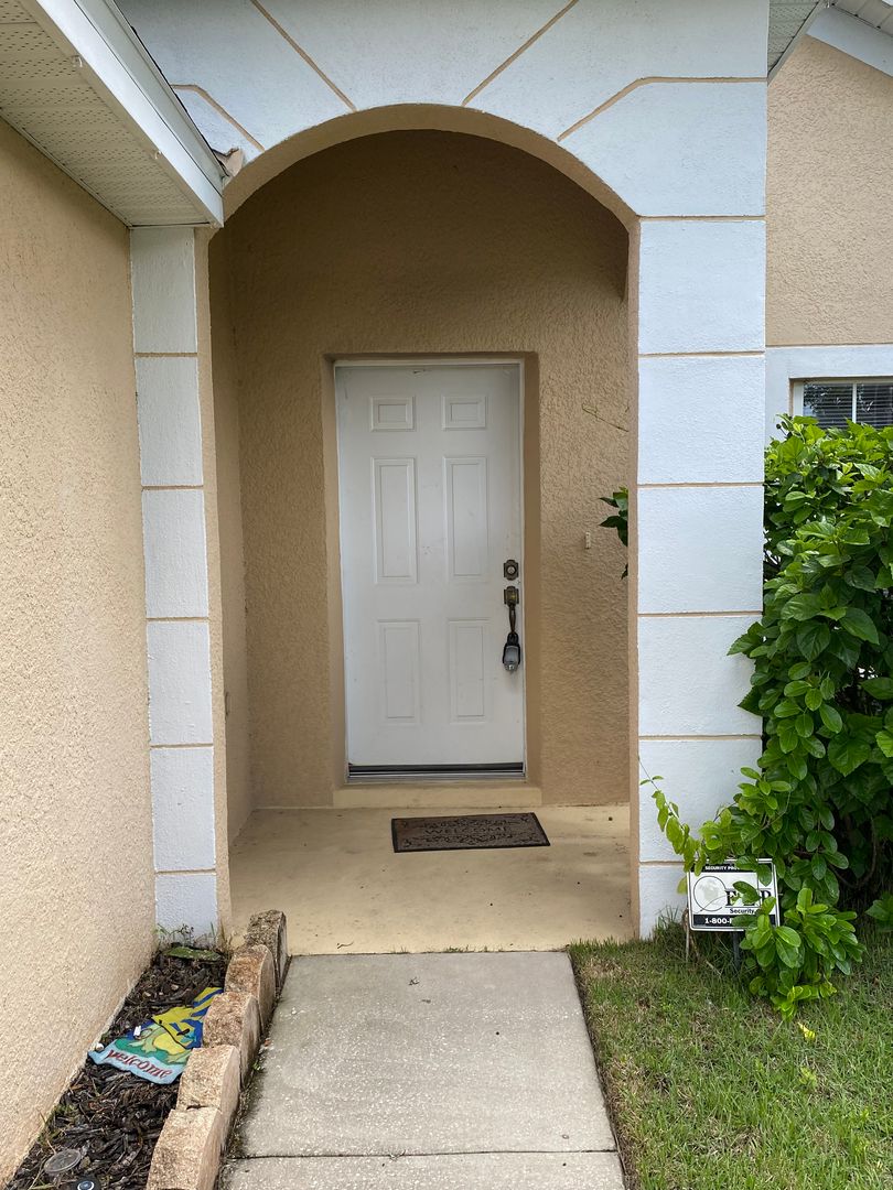 15718 Bay Vista Dr. photo 4