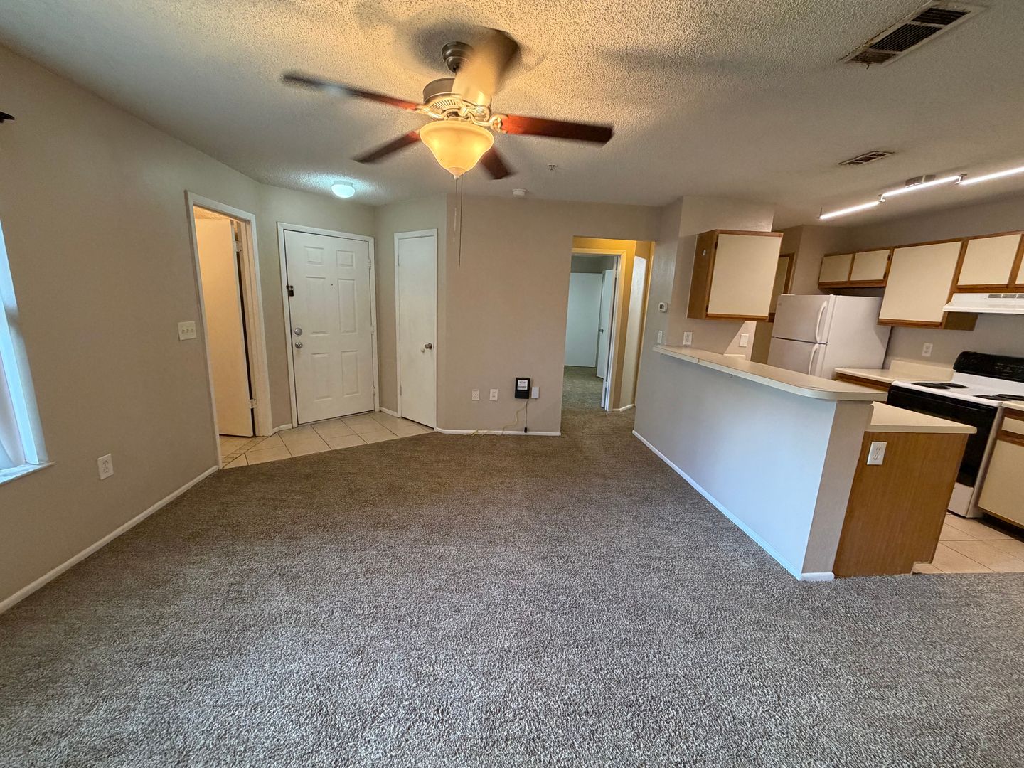 974 Leeward Place Unit 101 photo 8