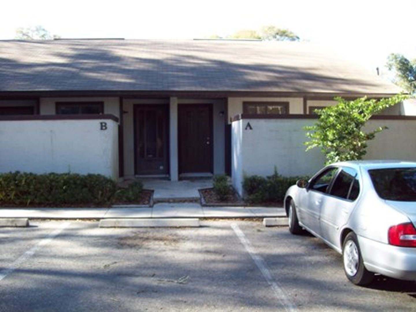 670 SE 28th Place Unit D