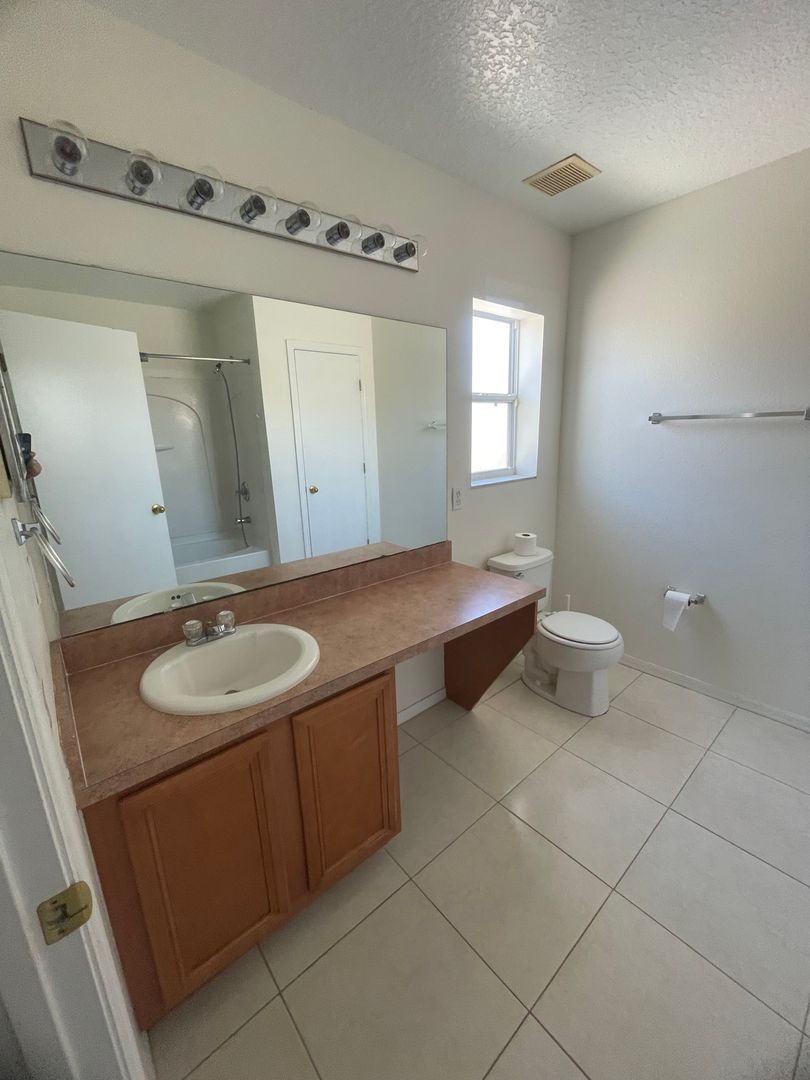 257 Canna Drive photo 13