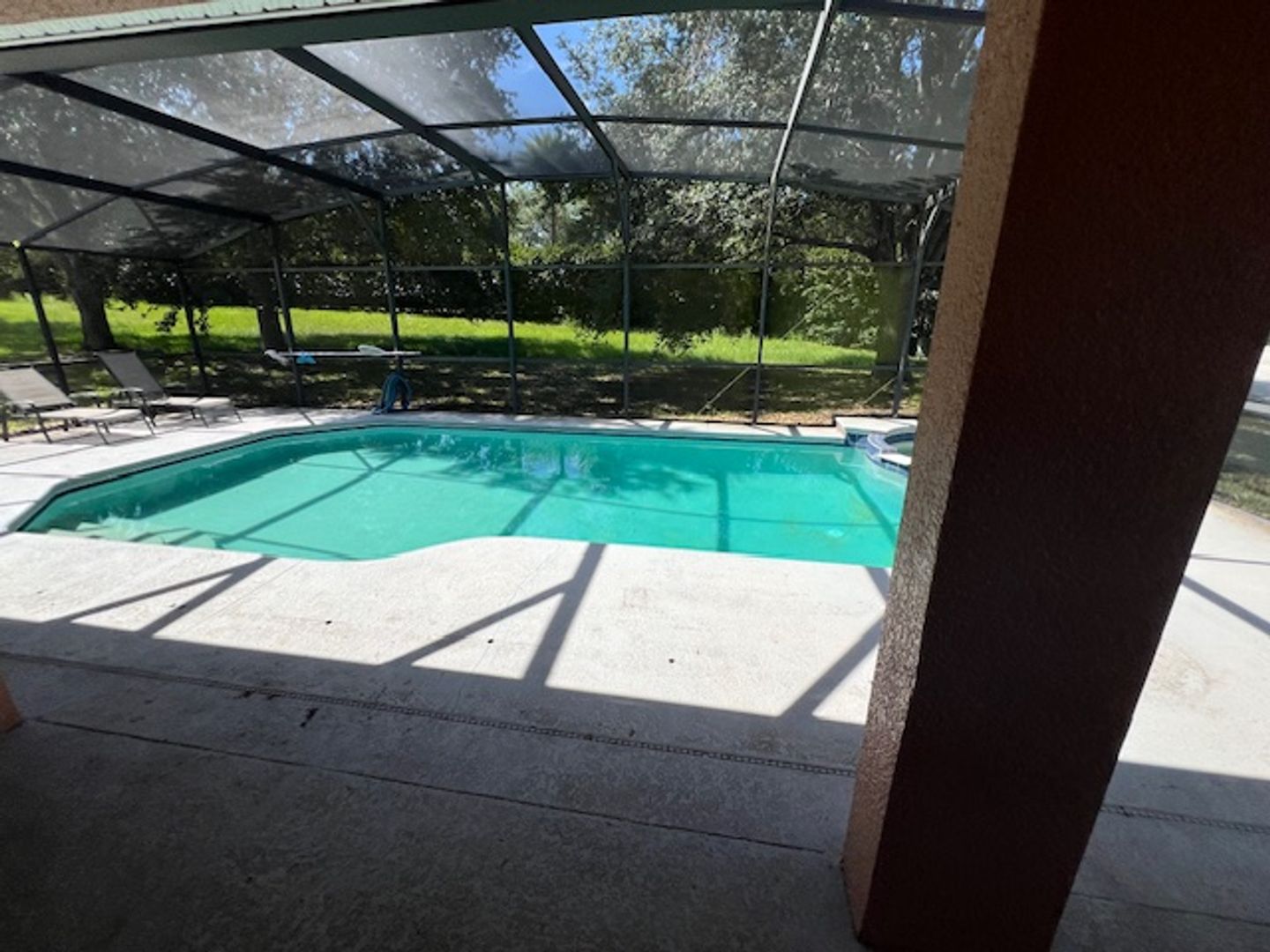 102 Coventry Road photo 31