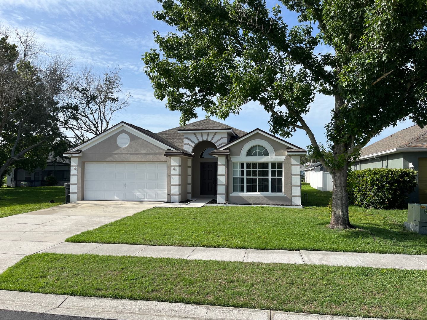 3103 Merlot Way photo 2