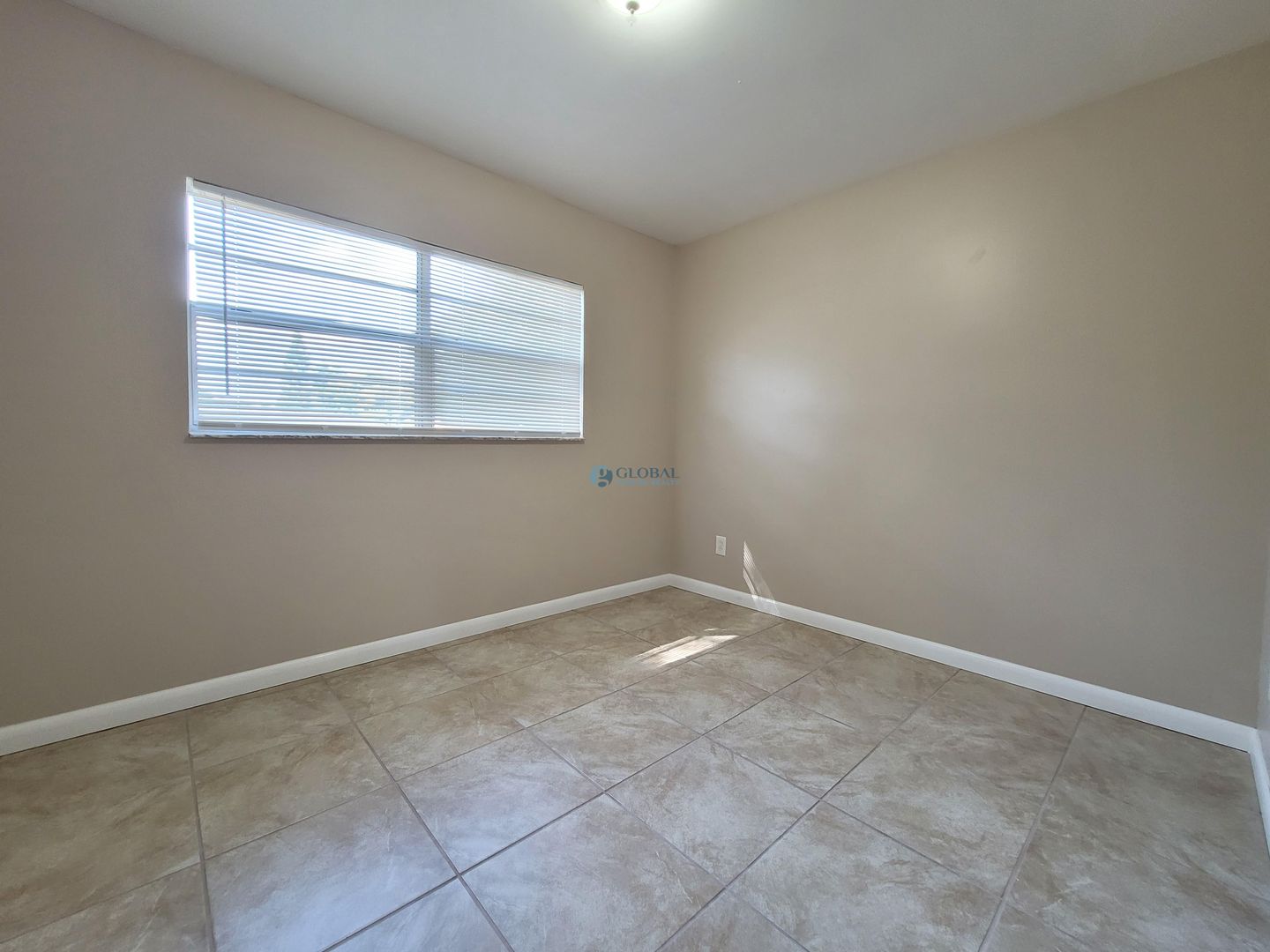 6119 Melbourne Ave photo 9