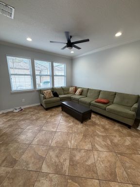 12926 Calderdale Ave photo 7